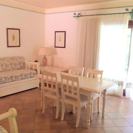 Aparthotel Saraceno Village Boschetto Holiday 4*